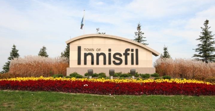 Innisfil_town_sign